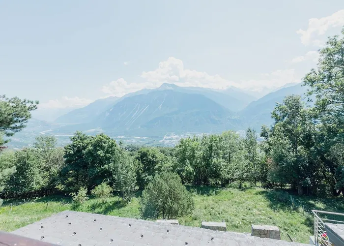 Magnifique Mitoyen Avec Vue Sur Les Montagnes 아파트 *